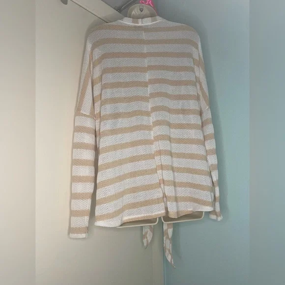 Forever 21 cardigan - Picture 2 of 2